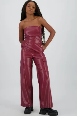 Jumpsuit cargo efecto piel