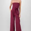 Jumpsuit strapless detalle cinturon