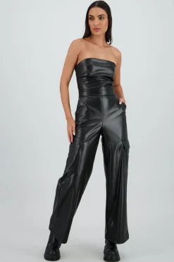 Jumpusit cargo de pu liso