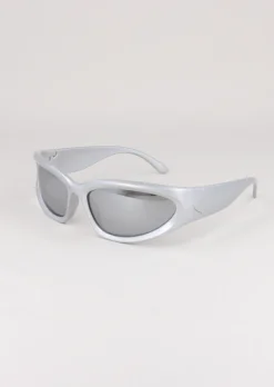 Lentes oscuros alargados sport