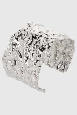 Maxi cuff textura martelinada