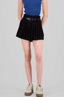 Mini falda tableada con cinturon