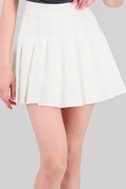 Mini falda tableada con short