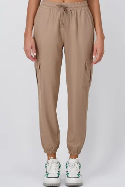 Pantalón Cargo Monocolor Bolsas