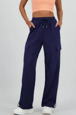 Pantalon amplio detalle franja