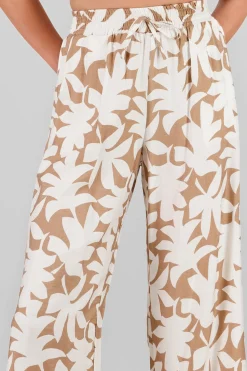 Pantalon amplio estampado tropical
