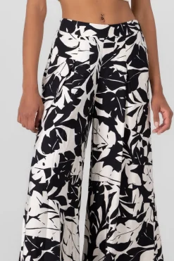 Pantalon amplio estampado tropical