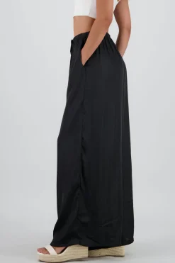 Pantalon fluido detalle jareta