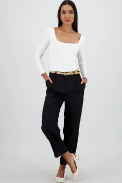 Pantalon recto liso presillas detalle cinturon