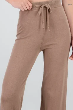 Pantalon tejido liso