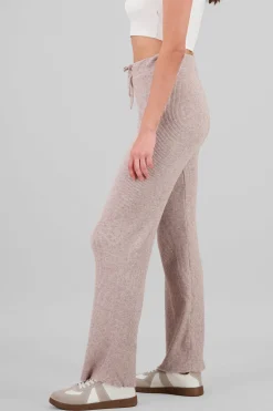 Pantalon tejido suave