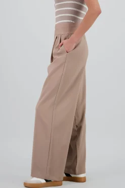 Pantalon wide leg detalle resorte