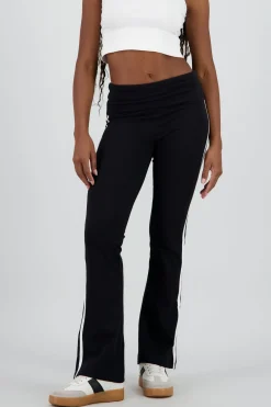 Pants con dobles en la pretina de rayas