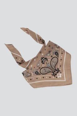 Pañuelo borde paisleys