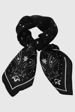 Pañuelo borde pasileys