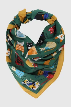 Pañuelo gatos formados