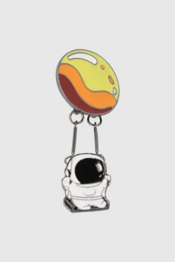 pin astronauta planeta columpio