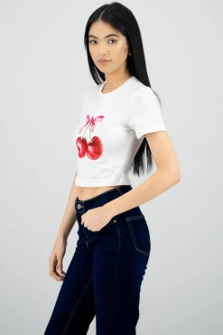 Playera estampada cerezas