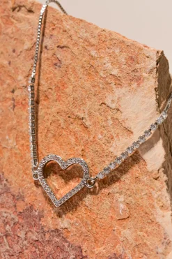 Pulsera corazon silueta