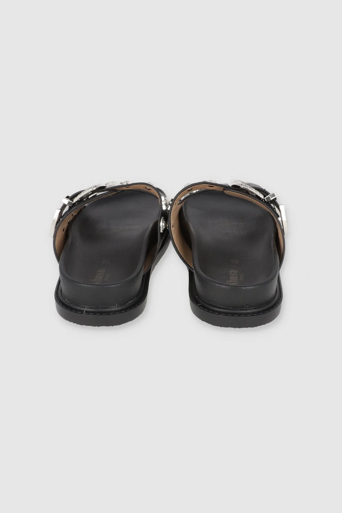 Sandalia dos tiras hebillas vaqueras