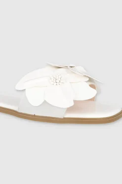 Sandalia flores tropicales 3D