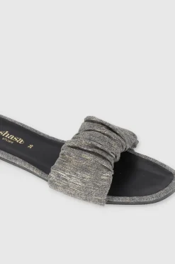 Sandalia rugosa metalicos