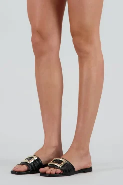 Sandalia tira ancha aplicación hebilla cuadrada