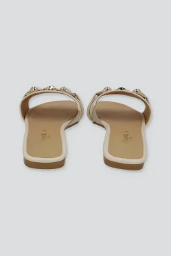 Sandalia tira ancha aplicación eslabon grande