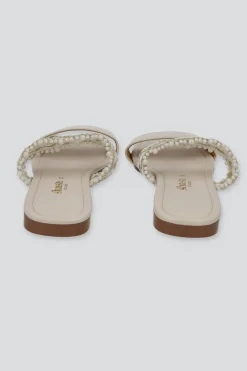 Sandalia tira trenzada brillos