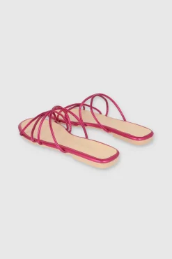 Sandalia Tiras Metalicas Cruzada