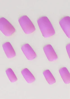 Set 12 uñas cuadradas mate pastel