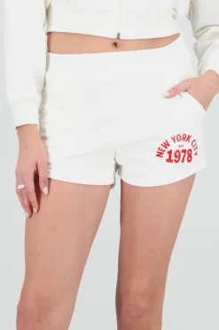 Short con bolsas new york