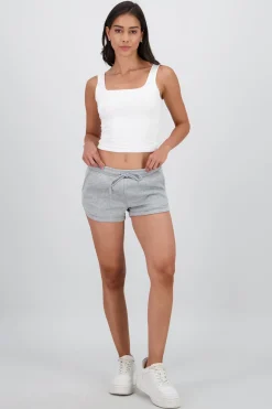 Short corto con afelpado adentro