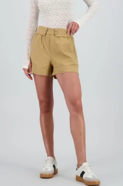 Short corto detalle pretina