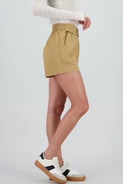 Short corto detalle pretina