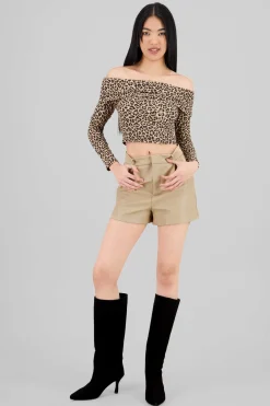 Short tipo piel liso