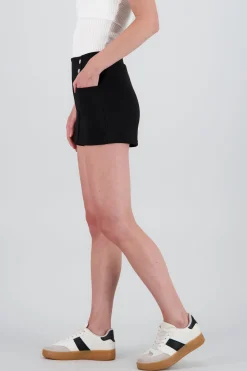 Shorts con botones lisos con pinzas