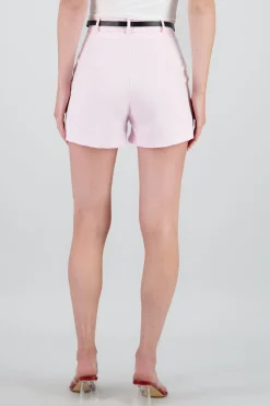 Shorts con pinza y cinturon hypsters