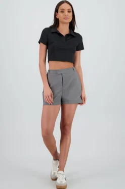 Shorts mini detalle pretina cruzada