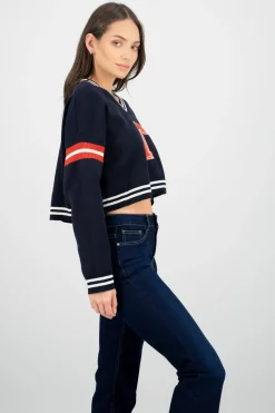 Sueter contraste con parche