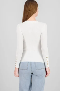 Sueter liso con botones