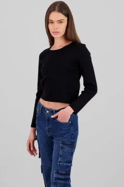 Sueter tejido cuello redondo