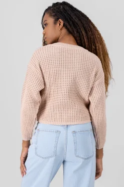 Suéter tejido corto