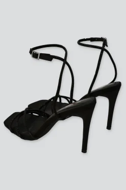 Tacón cuadrad tiras brillos mono color