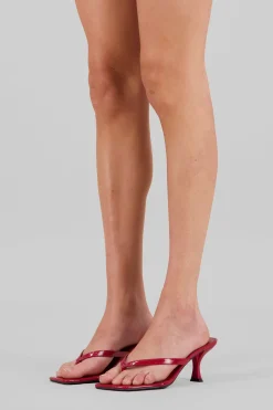 Tacón tira pata de gallo charol