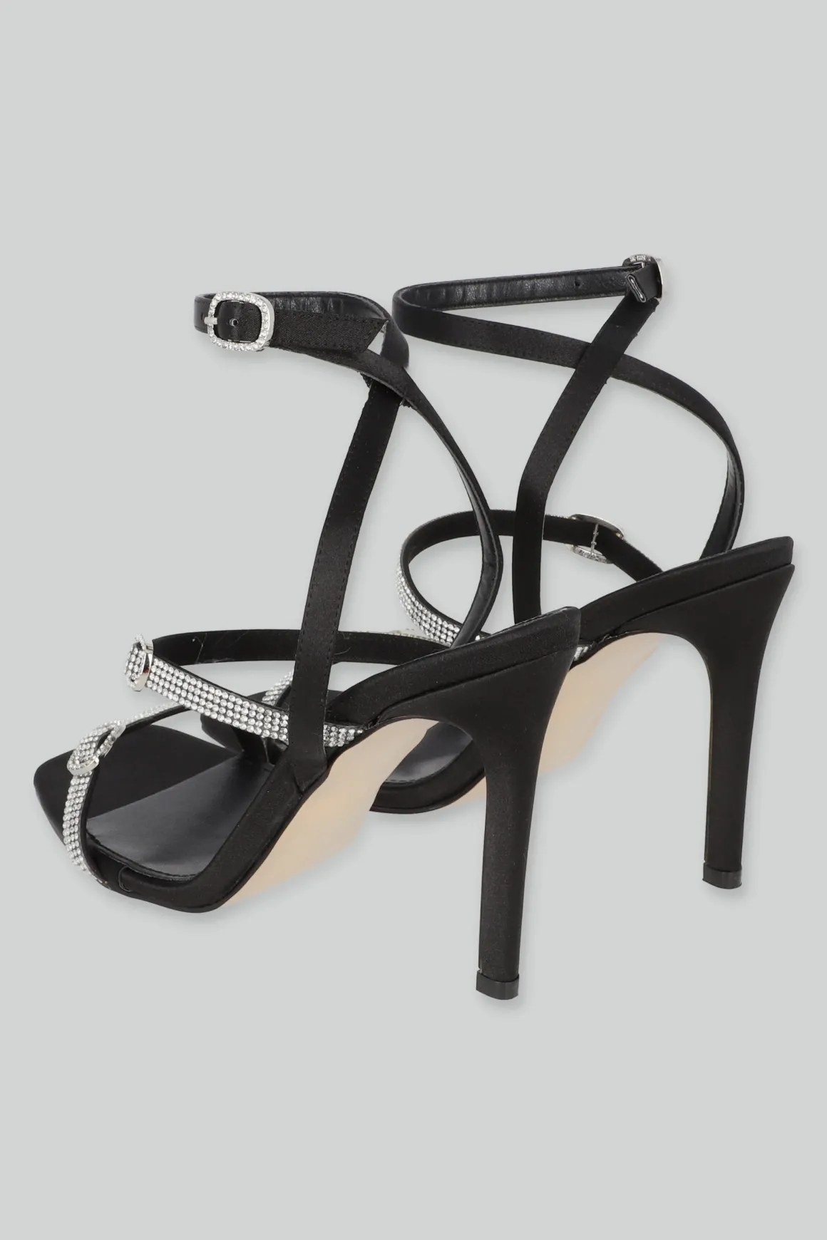 Tacon tiras brillos hebillas