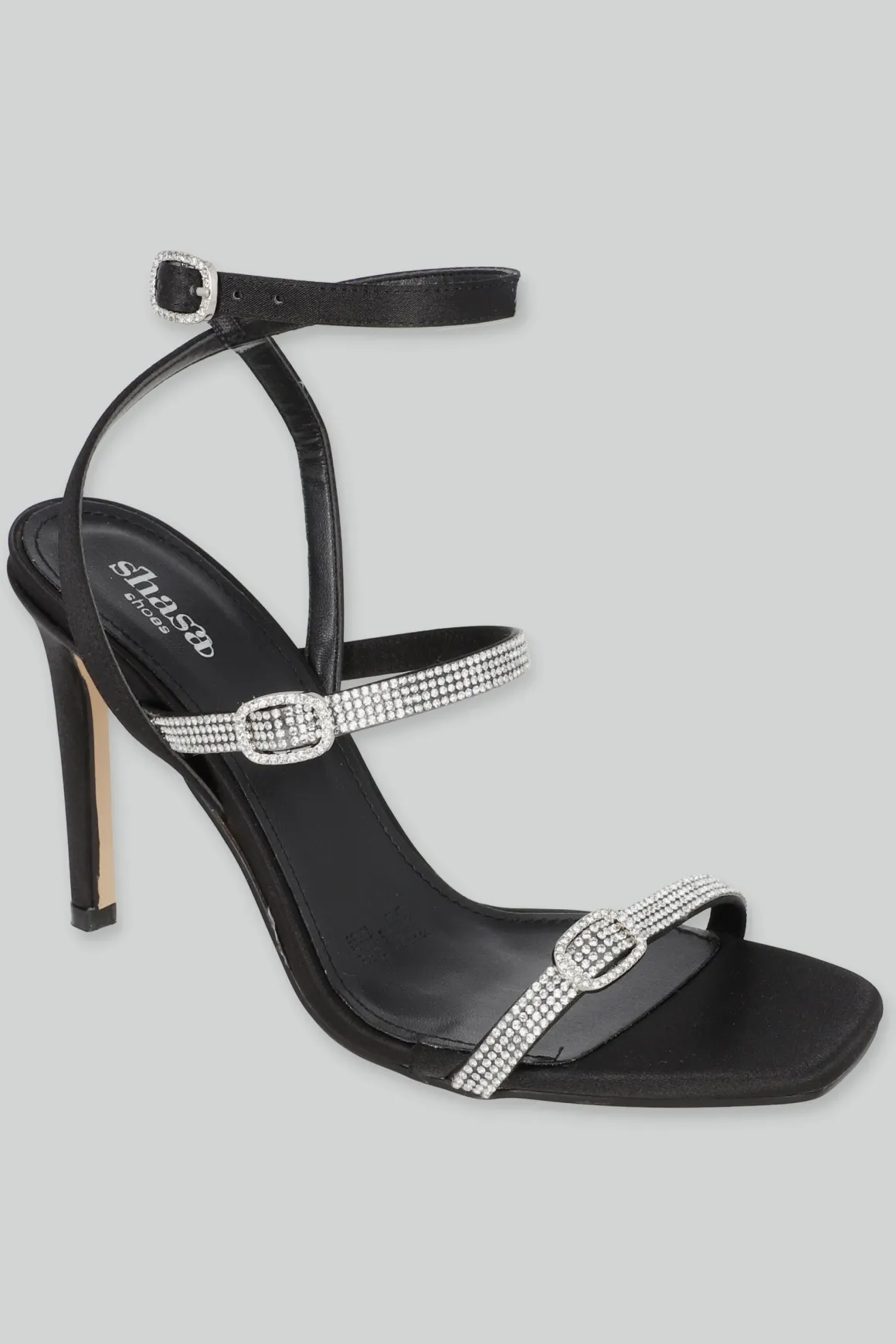 Tacon tiras brillos hebillas