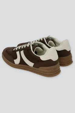 Tenis casual contraste materiales lineas