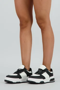 Tenis retro bicolor suela ancha