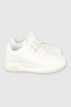 Tenis skater contrastes agujeta chunky